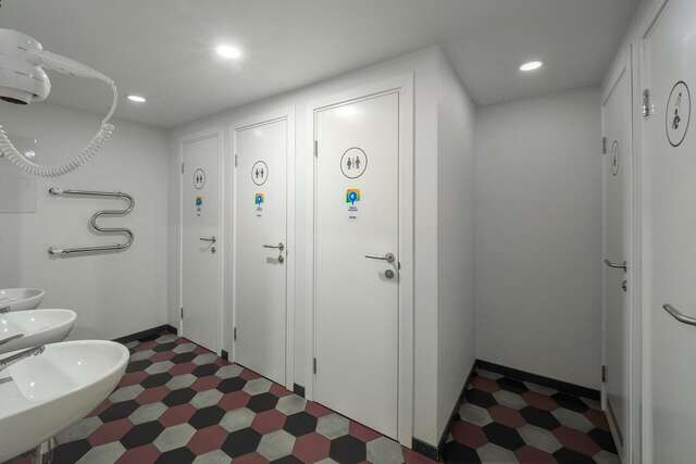 Хостел Друзья Граффити Санкт-Петербург-39