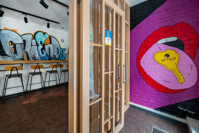 Хостел Друзья Граффити Санкт-Петербург-10