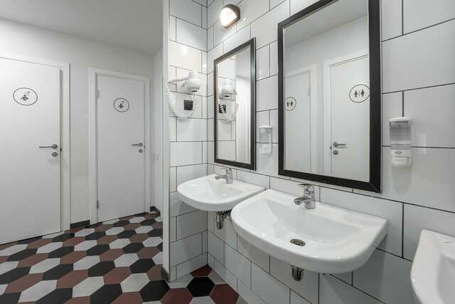 Хостел Друзья Граффити Санкт-Петербург-41